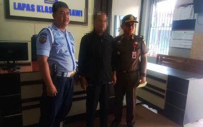 KEJAKSAAN NEGERI NGAWI TELAH MELAKUKAN PENAHANAN TERHADAP MANTAN KEPALA DESA KECAMATAN NGRAMBE KABUPATEN NGAWI KARENA DI DUGA MELAKUKAN TINDAK PIDANA KORUPSI