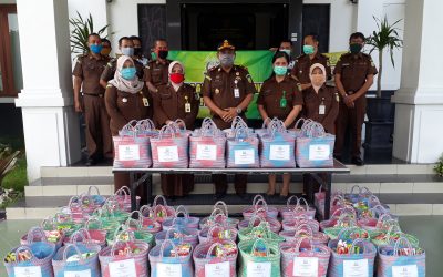 KEJAKSAAN NEGERI NGAWI MELAKUKAN BHAKTI SOSIAL