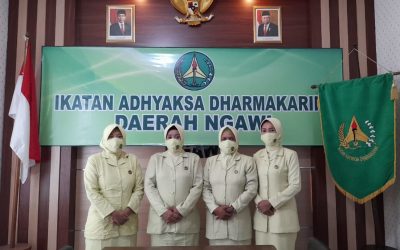 WEBINAR SOSIALISASI VAKSIN COVID-19 OLEH IKATAN ADHYAKSA DHARMAKARINI