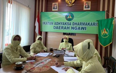 WEBINAR IAD DAERAH NGAWI DENGAN NARASUMBER IBU KETUA IAD IBU DR. IDA BUDI RAHARJO